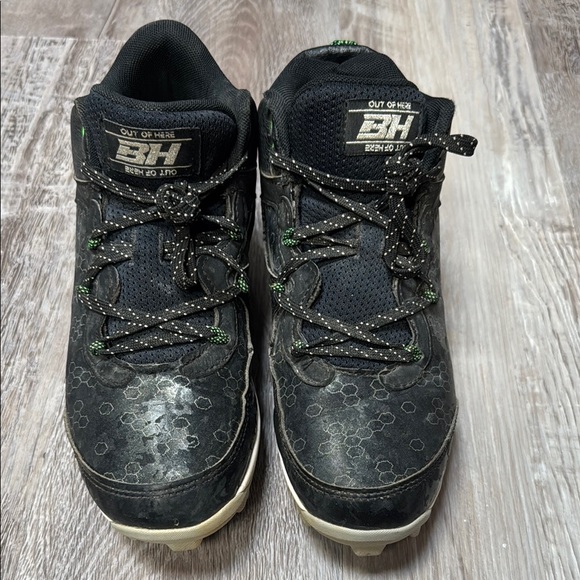 Under Armour Boys Harper Baseball Cleat Size 6 Youth - Picture 3 of 7